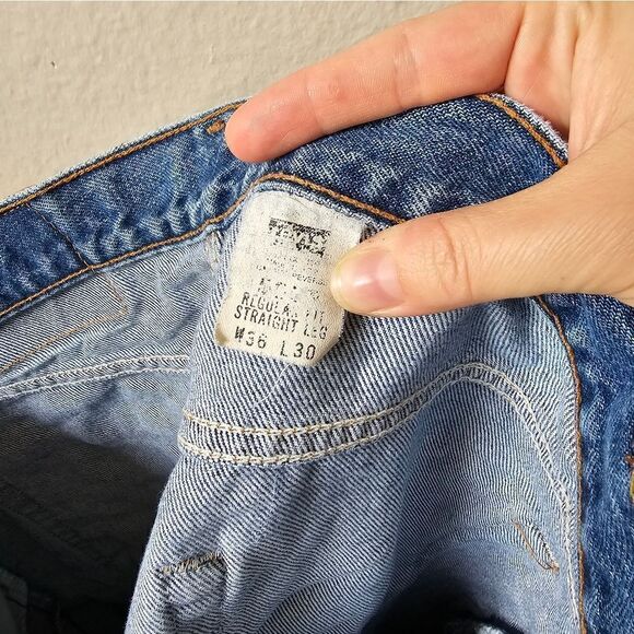 Vintage Levis 2002 Regular Fit Straight Leg Jeans W36 L30 - Picture 5 of 12